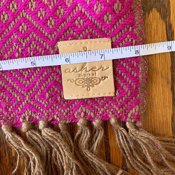 Alpaca Blend Woven Scarf Magenta Pink Brown Geometric Diamond Weave Fringe Peru - Picture 4 of 8